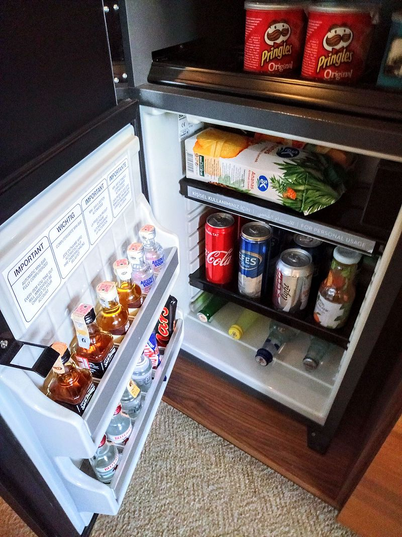 Mini bar del Grand Hyatt. Wikimedia Commons